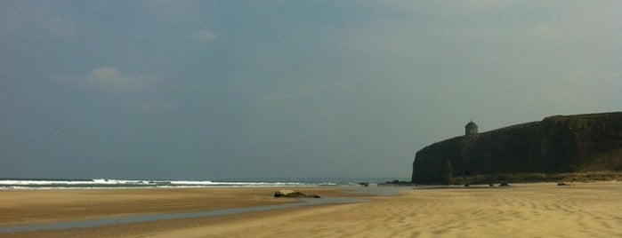 Downhill Beach is one of Hans Zimmer — Irish Pub.