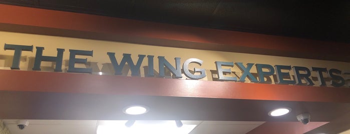 Wingstop is one of No Signage.