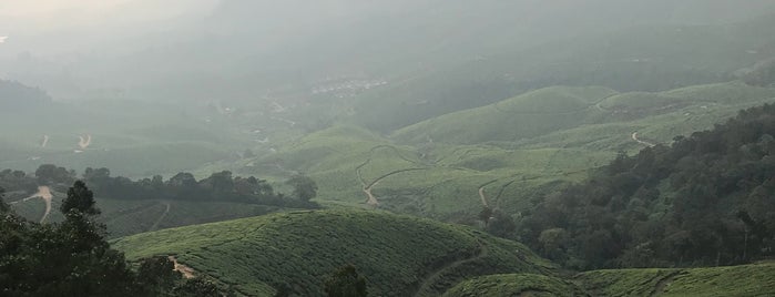 Kolukkumalai Tea Estate is one of India.