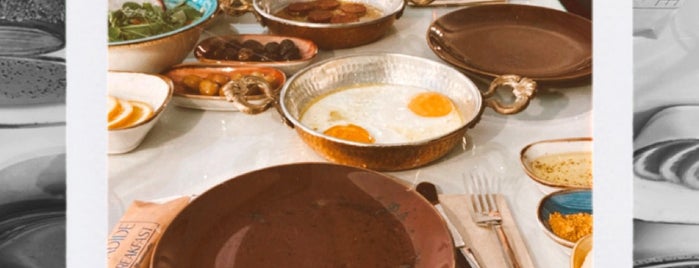 Nadide Breakfast is one of İstanbul-Kahvaltı.