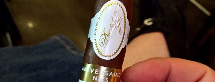 Silver Leaf Cigar Lounge is one of Lounge.