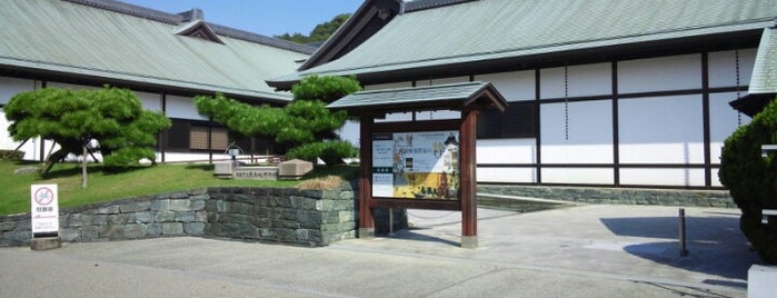 徳島市立徳島城博物館 is one of Lugares favoritos de Koji.