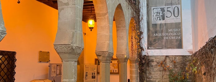 Museo Arqueológico de Úbeda is one of Museos de Andalucía.