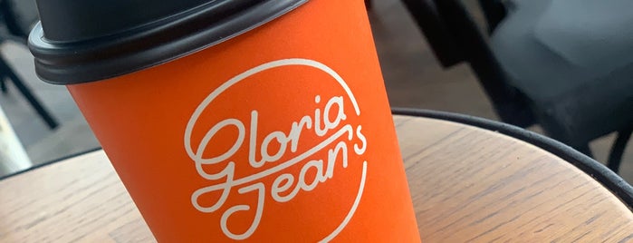 Gloria Jean's Coffeee is one of Orte, die Mustafa gefallen.