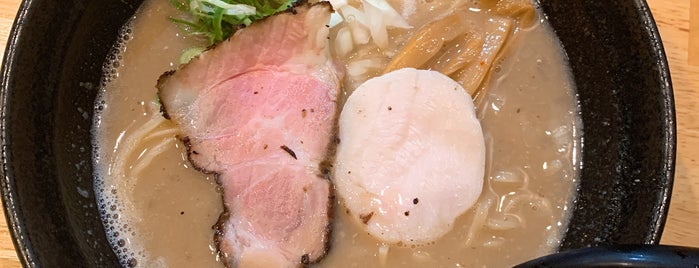 麺屋 あかり is one of 棣鄂(ていがく)の麺.