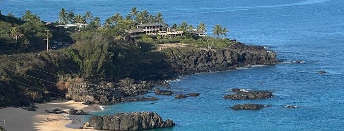 Pu'u O Mahuka Heiau is one of Oahu good spots.