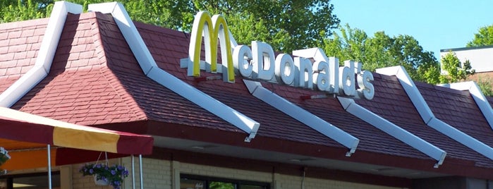 McDonald's is one of Mystic CT.