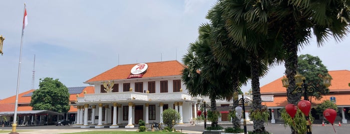 Gedung Negara Grahadi is one of All-time favorites in Indonesia.