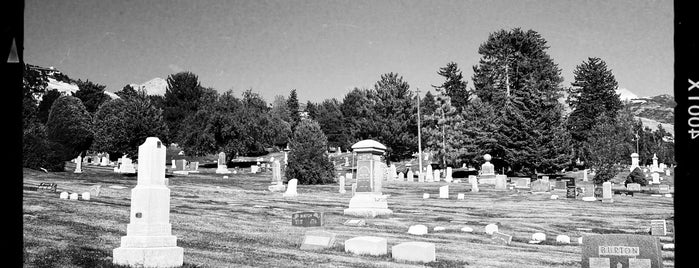 Salt Lake Cemetery is one of Utah places to go to.