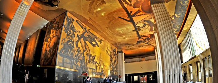 Rockefeller Center is one of NYC murals.