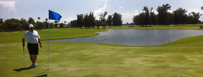 Normandy Shores Golf Club is one of David’s Liked Places.