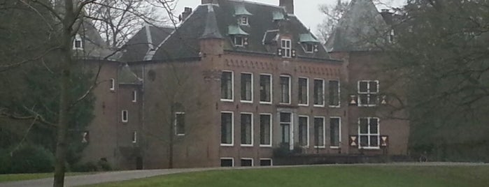 Landgoed Maarsbergen is one of Kastelen ♖.
