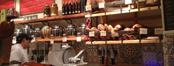il Buco Alimentari & Vineria is one of Italian & American places.