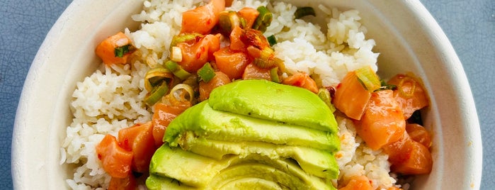 Poke Salad Bar is one of La lunch.