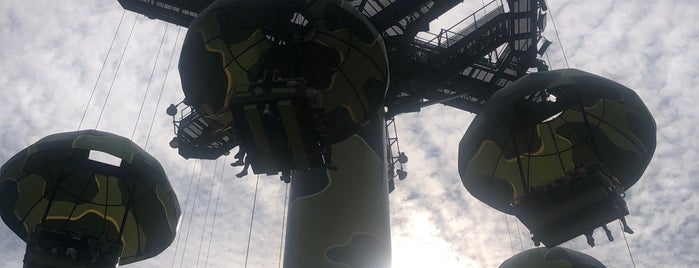 Toy Soldier Parachute Drop is one of Walt Disney Studios Park Attractions.