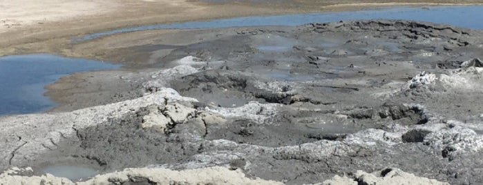 Salton Sea Geothermal Mud Volcanos is one of Palm Spings.