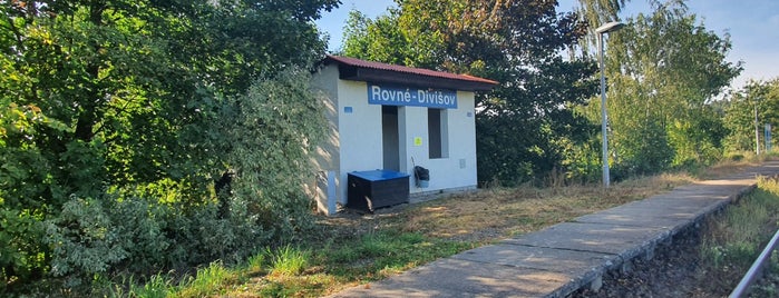 Železniční zastávka Rovné-Divišov is one of Železniční stanice ČR (R-Š).