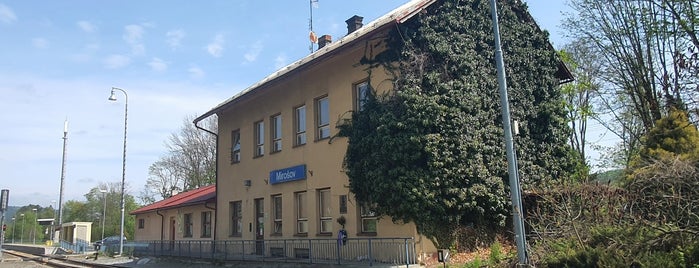 Železniční stanice Mirošov is one of Železniční stanice ČR: M (7/14).