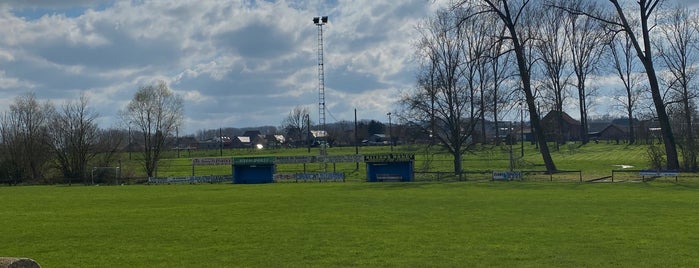 KV Kester-Gooik Campus Lindestraat is one of Football grounds.