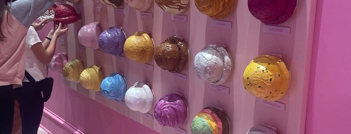 Museum Of Ice Cream is one of Places to Try.