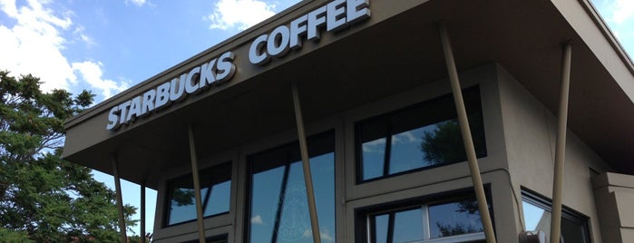Starbucks is one of สถานที่ที่ Chris ถูกใจ.