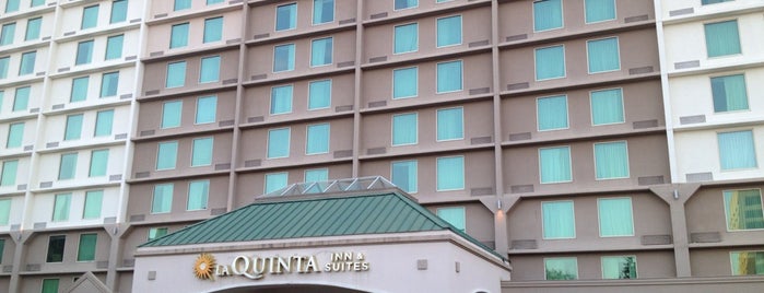 La Quinta Inn & Suites Downtown Conference Center is one of Devon : понравившиеся места.