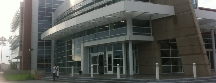 Tidewater Community College Chesapeake Campus is one of Isaac list.