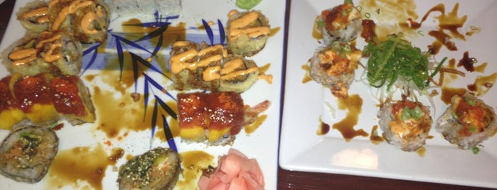 Akasaka Sushi is one of Orte, die Jordan gefallen.