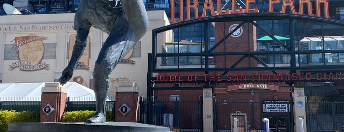 Warning Track - AT&T Park is one of Visitar em San Francisco.