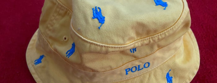 Polo Ralph Lauren Factory Store is one of Devine23.