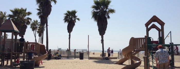 Venice Beach Playground is one of Los Angeles to see.