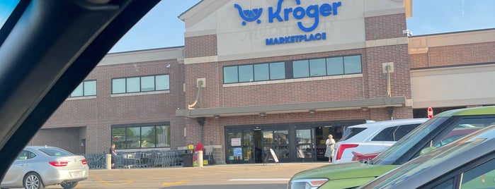 Kroger Marketplace is one of Check  ins.