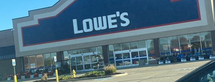 Lowe's is one of A : понравившиеся места.