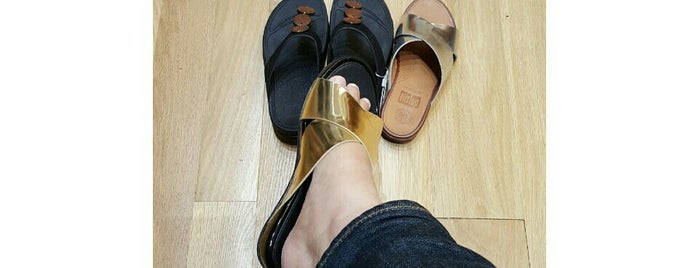 FitFlop is one of ÿtさんのお気に入りスポット.
