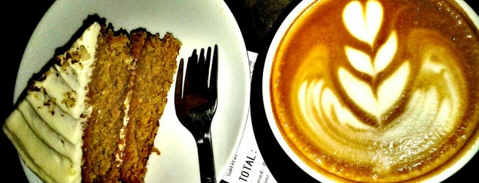 Whisk Espresso Bar & Bake Shop is one of Coffee & Cafe Hop.