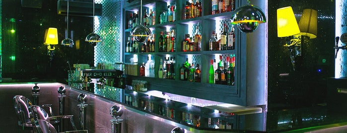 Shishka Bar is one of Tempat yang Disimpan Лизавета.