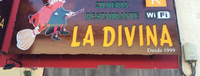 Cafetería La Divina is one of Cafes S/C Tenerife.