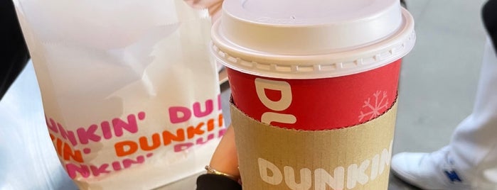 Dunkin' is one of Bakery/ Pastry.