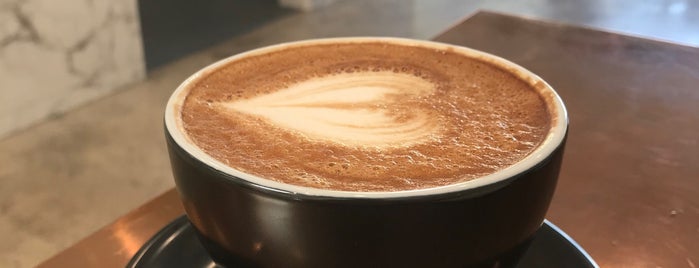 Mavro Coffee is one of Lieux qui ont plu à John.