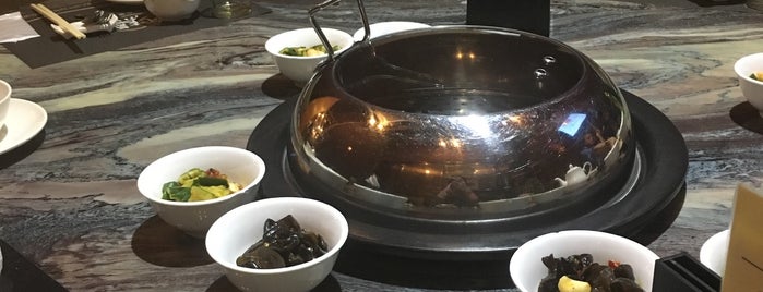 Steam Seafood Hotpot Restaurant is one of Tsim Sha Tsui.