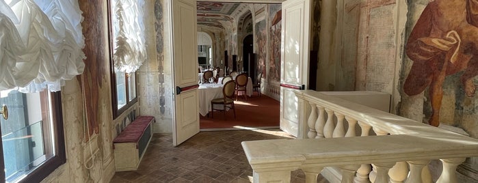 Villa Barbarich is one of Italia.