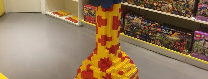 Lego is one of Plaza Shopping.