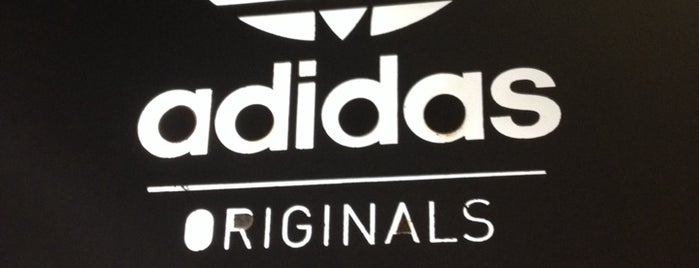 adidas is one of Gespeicherte Orte von Ifigenia.