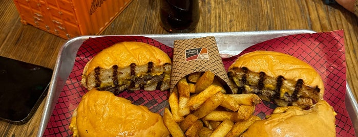 Burger Hunch is one of Riyadh.