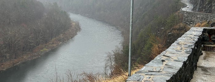 Hawk’s Nest is one of Up North/Catskill/upstate.