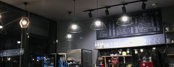 Fibo Coffee Shop is one of istanbul gidilecekler anadolu 2.