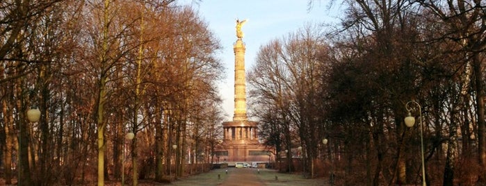 Großer Tiergarten is one of Berlin.