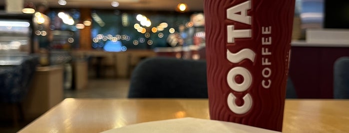 Costa Coffee is one of สถานที่ที่ Jess ถูกใจ.