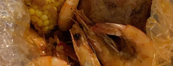 Lee's Seafood Boil is one of Lugares favoritos de David.
