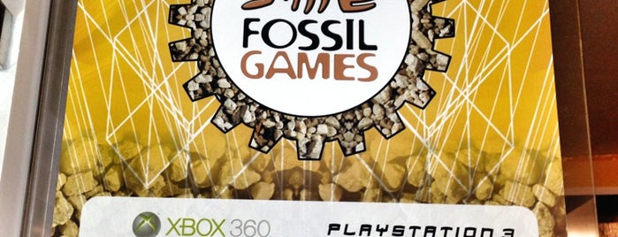 Fossil Games is one of Shopping da Gávea.